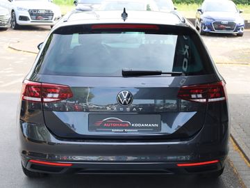 Volkswagen Passat Variant - 9