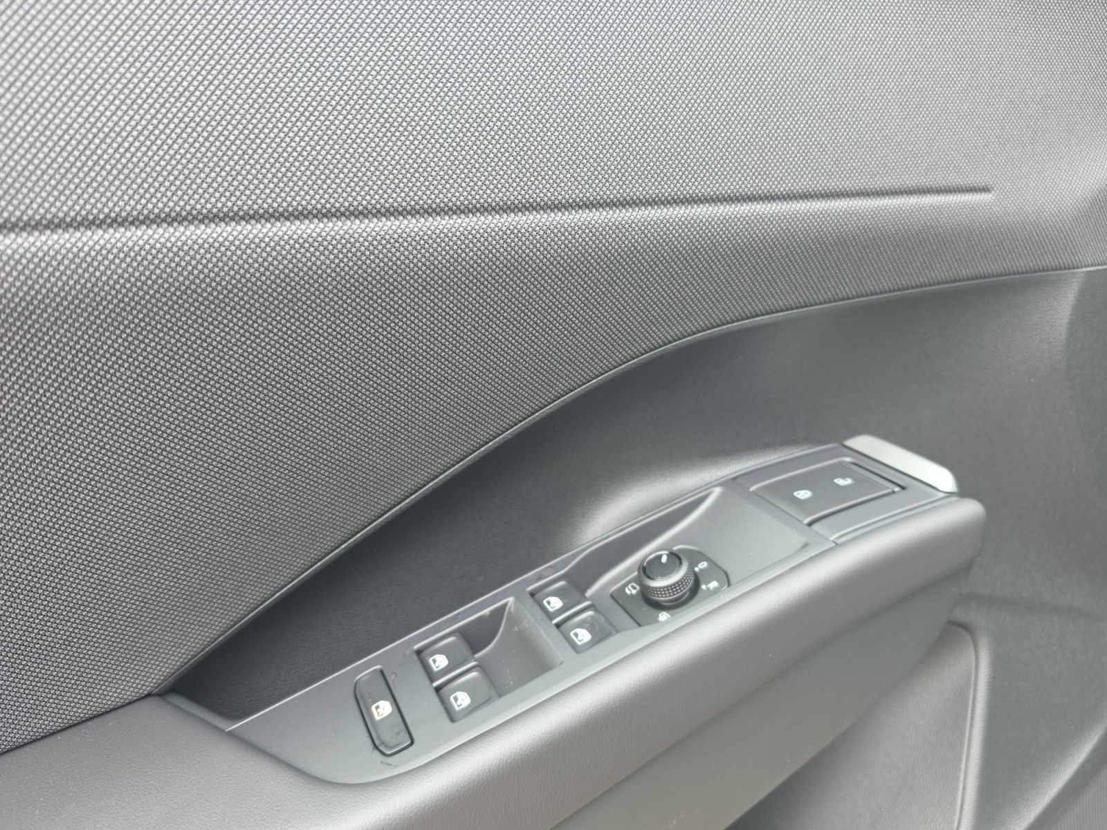 Volkswagen T-Roc - Bild 14