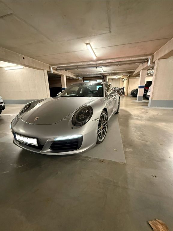 Image of Porsche 911