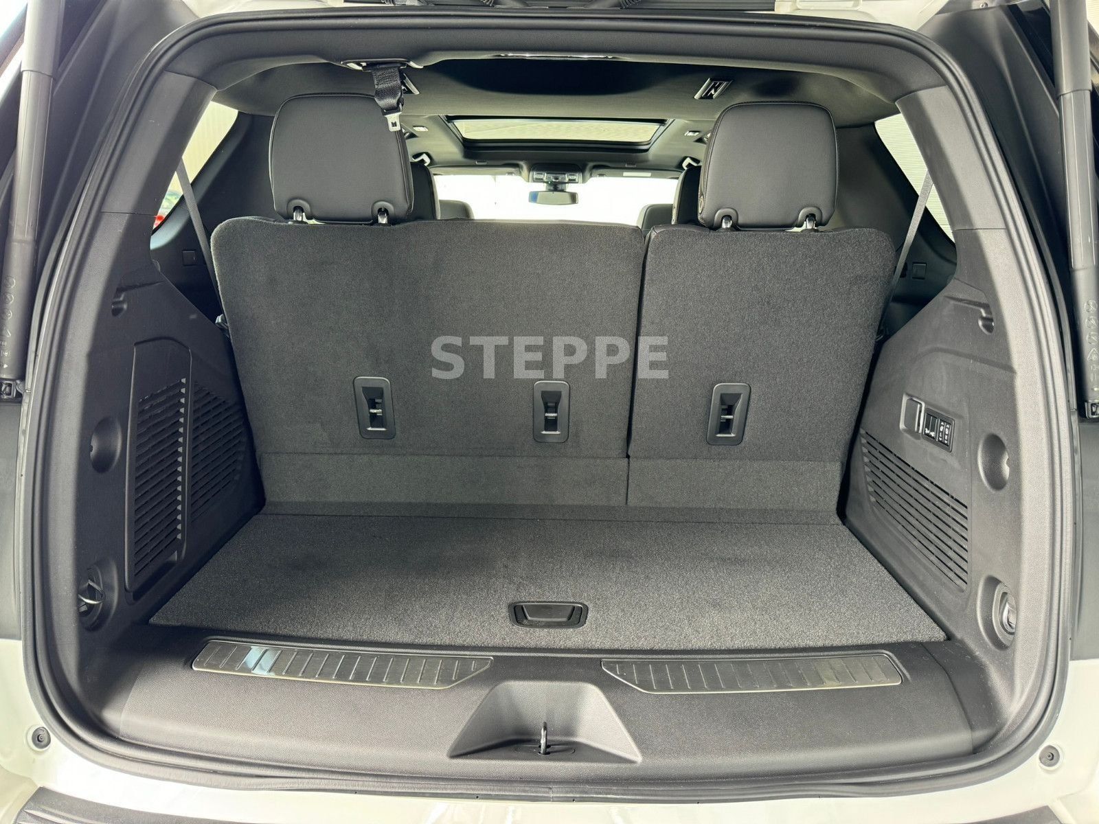 Chevrolet Tahoe 5,3 V8 AWD RST AHK  22Alu