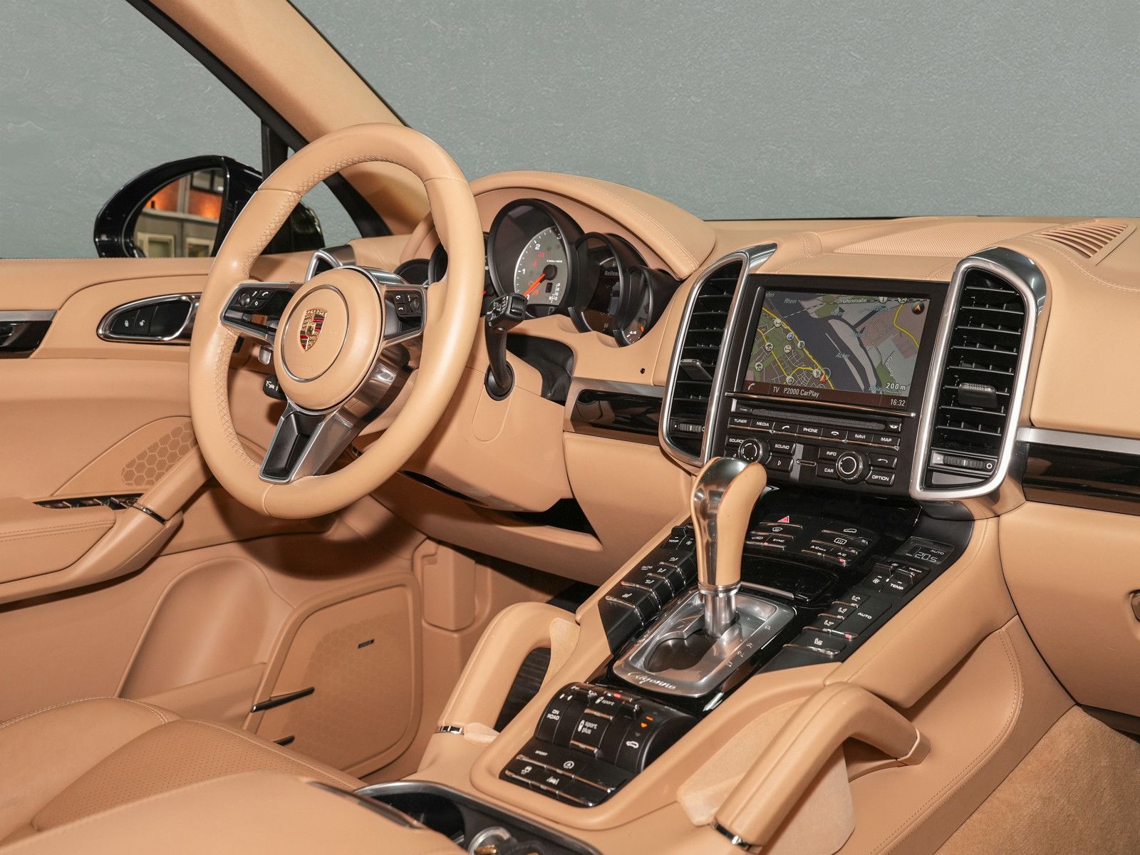 Fahrzeugabbildung Porsche Cayenne S Diesel - LED|Luft|Softclose|ACC|Pano