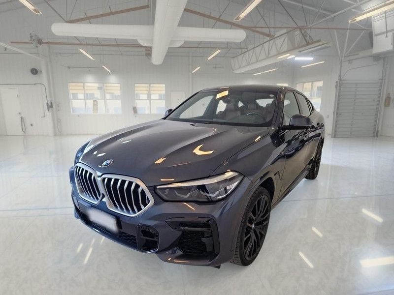 Image of BMW X6