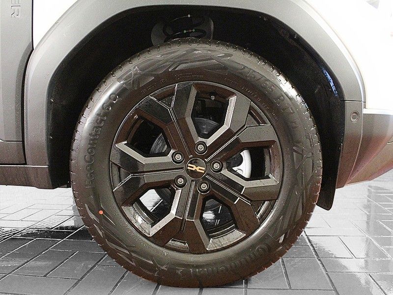 Fahrzeugabbildung Dacia Duster hybrid-G 150 4x4 Extreme  MY26