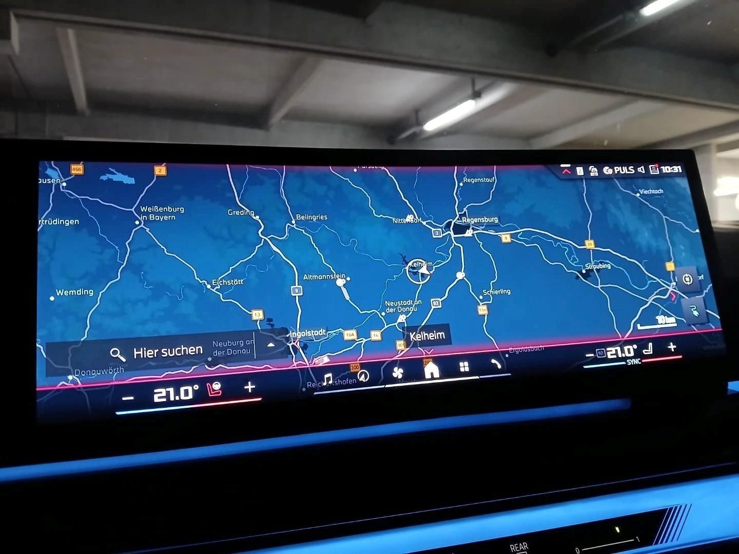 Fahrzeugeinzelansicht 9 Fahrzeugabbildung BMW i5 M60 xDrive Limousine, Sitheizung vorne und hi