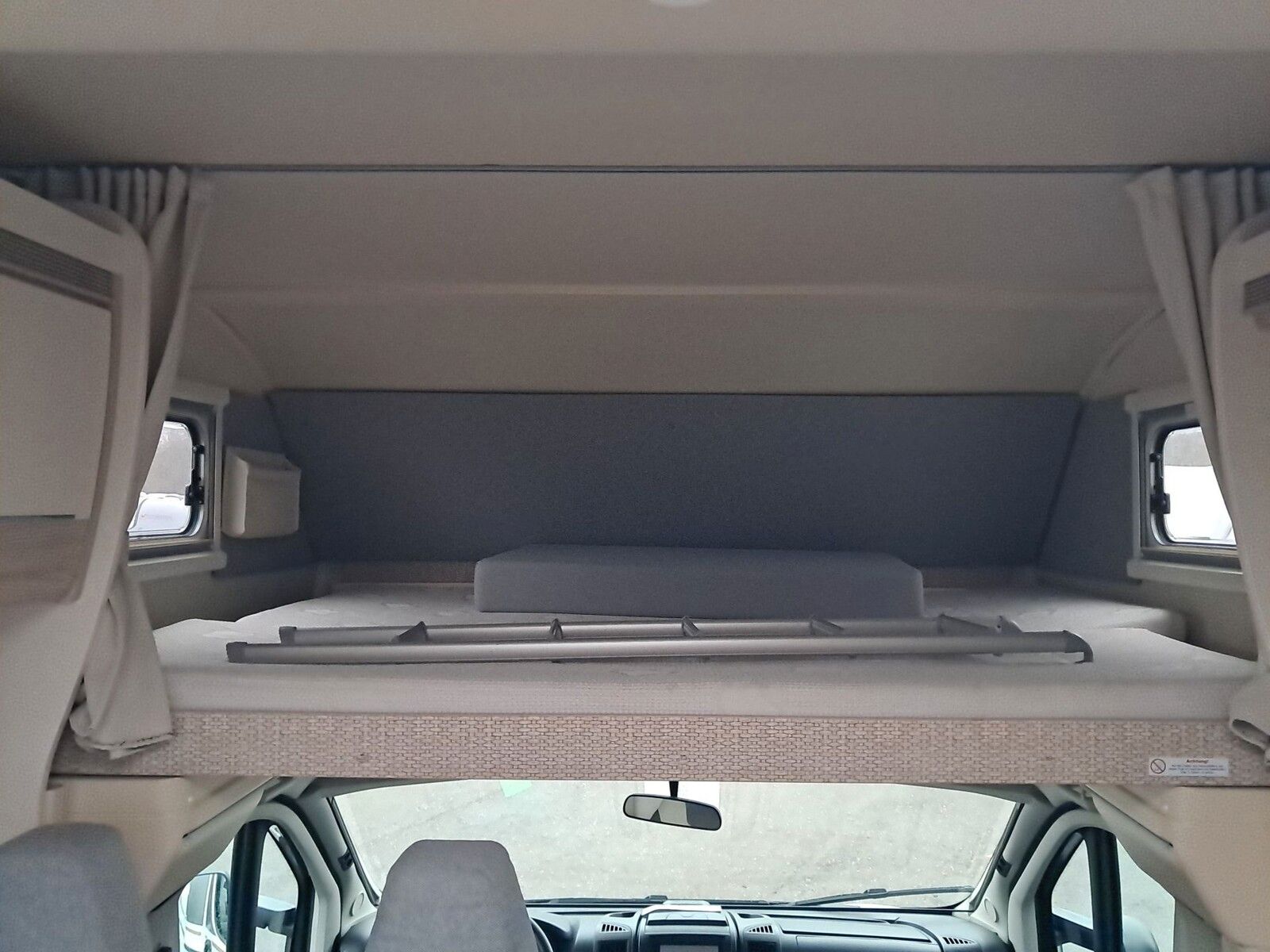 Fahrzeugabbildung Eura Mobil Activa One 550 MS Markise, Radio, RFK