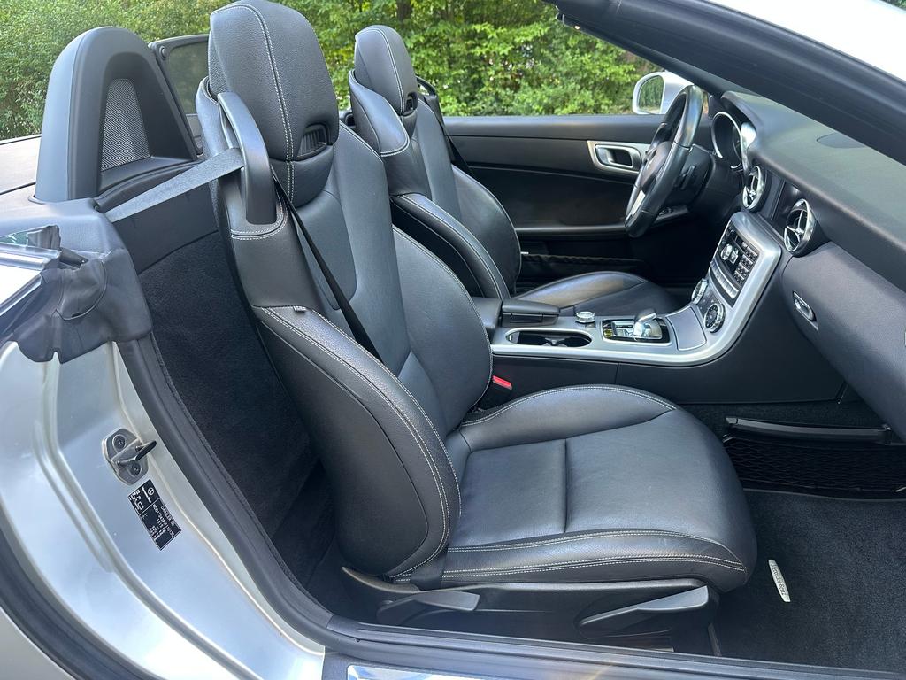 Mercedes-Benz SLK 300