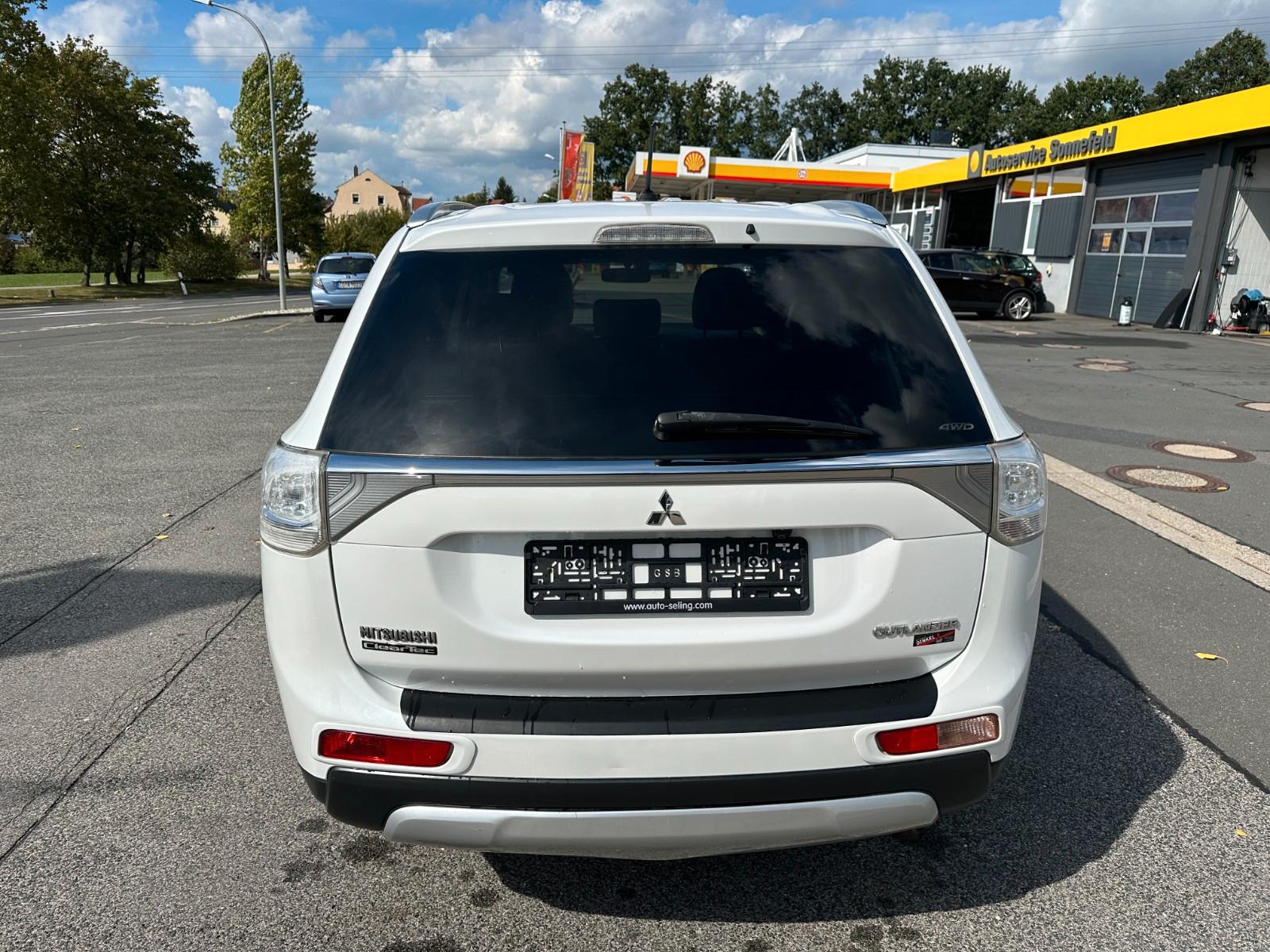 MITSUBISHI OUTLANDER - DIAMANT EDITION - 4WD - 150 CV - BVM