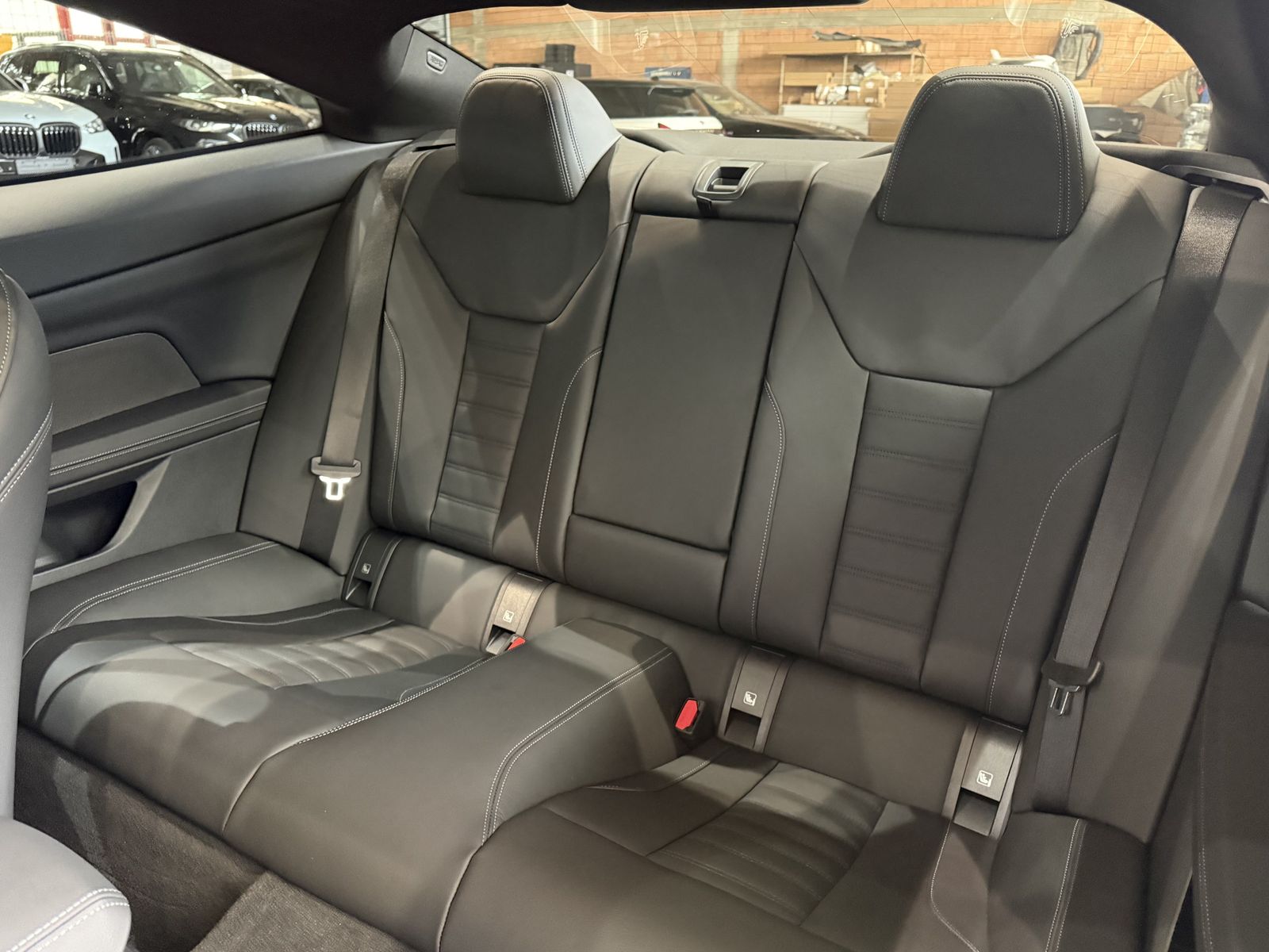 Fahrzeugabbildung BMW M440i xDrive Glasdach elektrisch HK HiFi DAB GSD