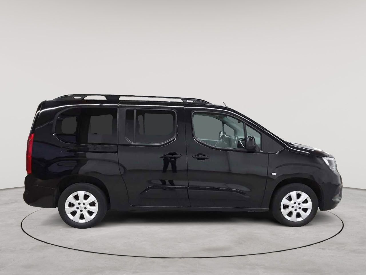 Opel Combo Life XL 1.5 D Start/Stop Ultimate imagem 3