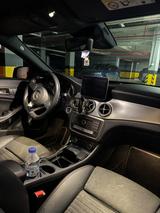 Mercedes-Benz CLA 180 d AMG Line Night Edition Navi Carplay - Mercedes-Benz CLA-Klasse mit Diesel-Antrieb: Coupe