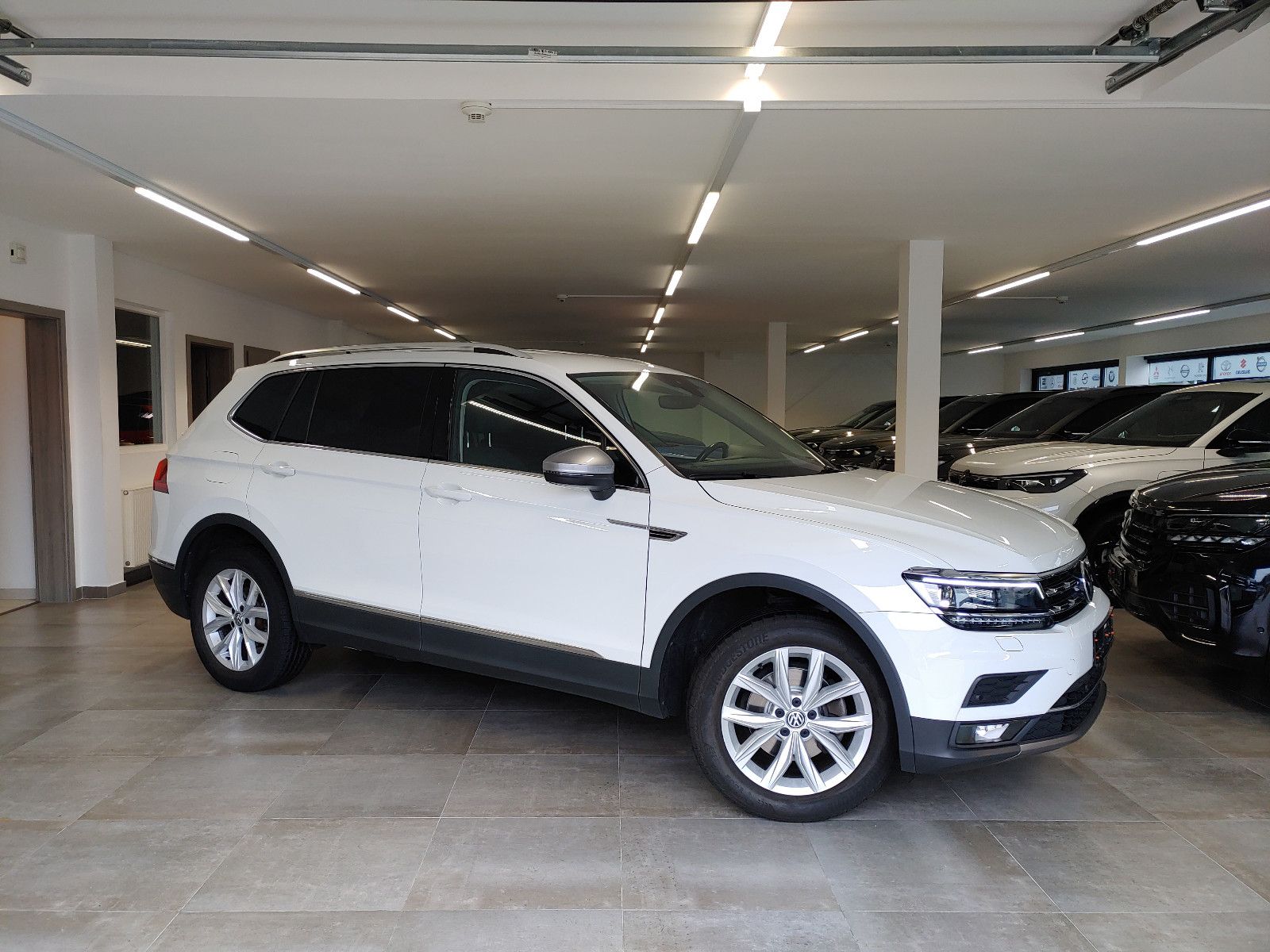 VW Tiguan Allspace Highline EasyOpen/ACC/LED