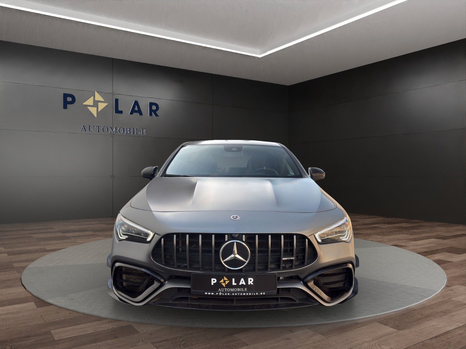 Fahrzeugabbildung Mercedes-Benz CLA 45 S AMG Matt/Perf-Sitz/MBeam/AERO/Night-Pkt