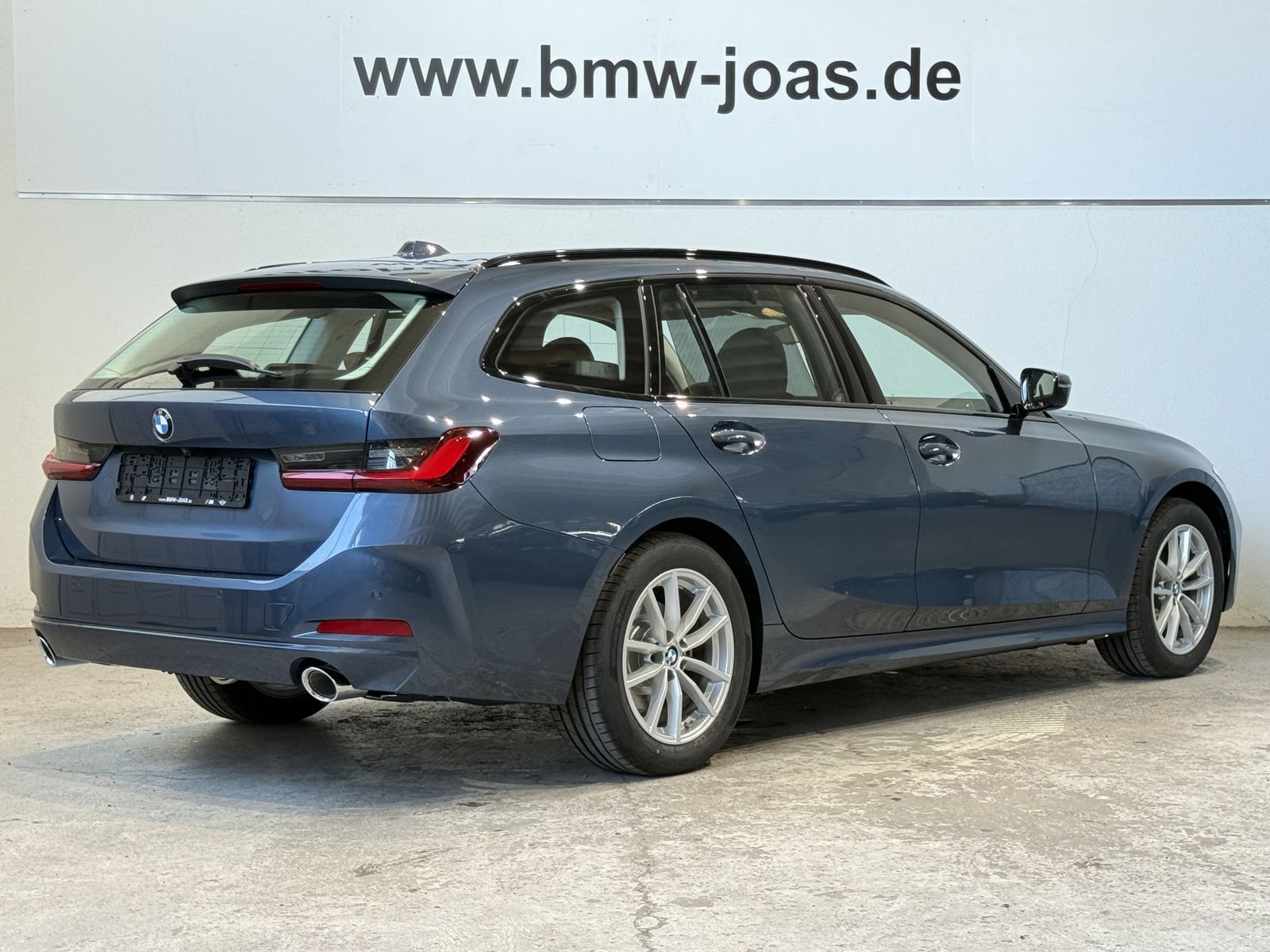 Fahrzeugabbildung BMW 318d Touring HK HiFi DAB LED Komfortzg. AHK Shz