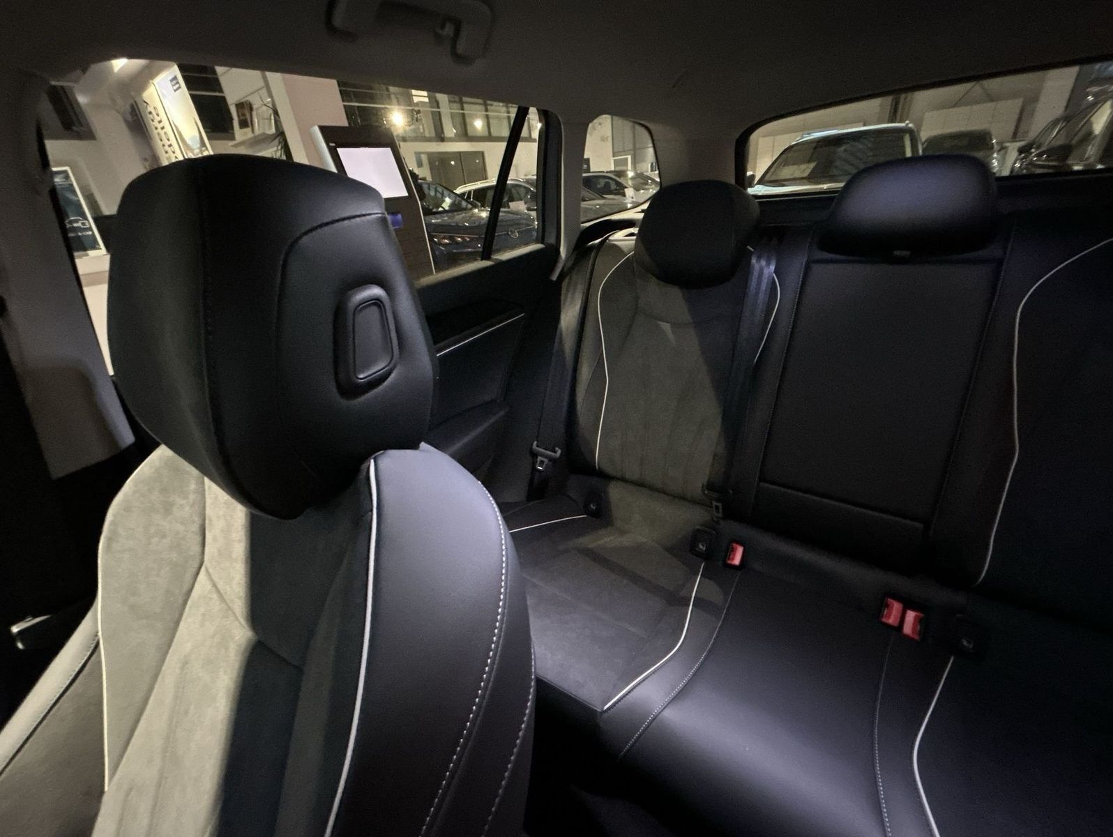 Volkswagen Passat - Bild 27