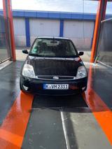 Ford Fiesta 1.6 16V Trend Trend - Ford Fiesta aus 2004: 1.6