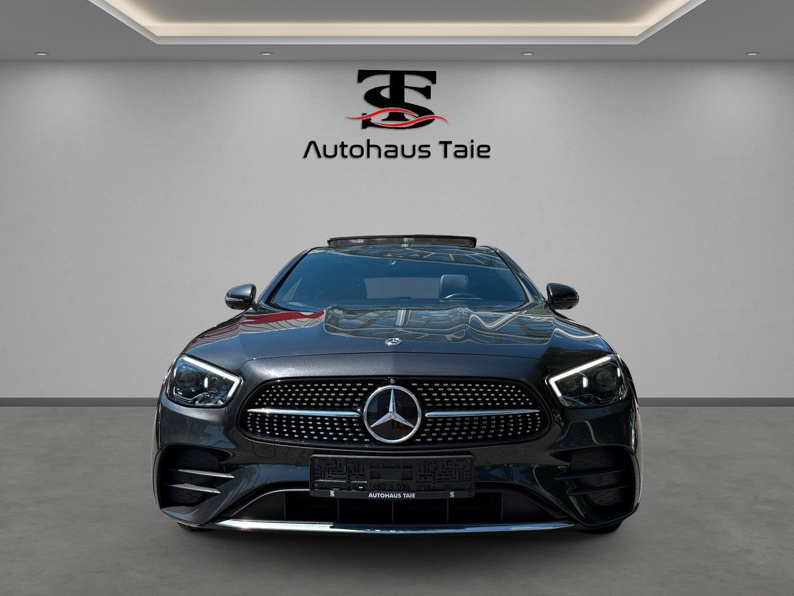 Mercedes-Benz E 300 de 9G|AMG-Line|Pano|Burmester|Kam|MBUX|LED imagem 3