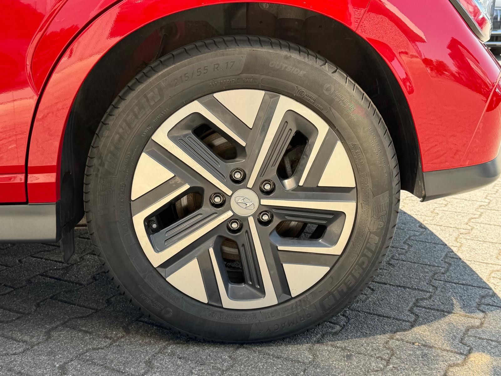 Fahrzeugabbildung Hyundai Kona Elektro Prime NAVI+LED+SHZ+HEAD+KAM+ACC+AHK