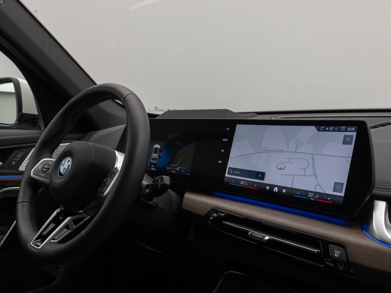 Fahrzeugabbildung BMW X1 xD30e M Sport Panorama 360°HUD DAB H/K AHK