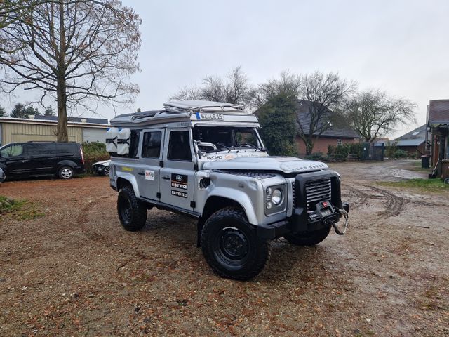 Land Rover Defender 110 SE Station Wagon Champer