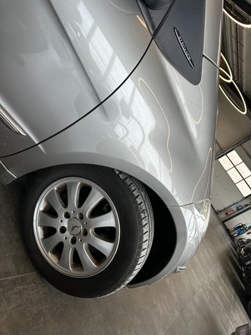 MYAUTOCENTER – Gebraucht- und Jahreswagen mit Werkstattservice in Pfaffenhofen Mercedes-Benz A 150 *Klima*Elegance*Automatik*TÜV*