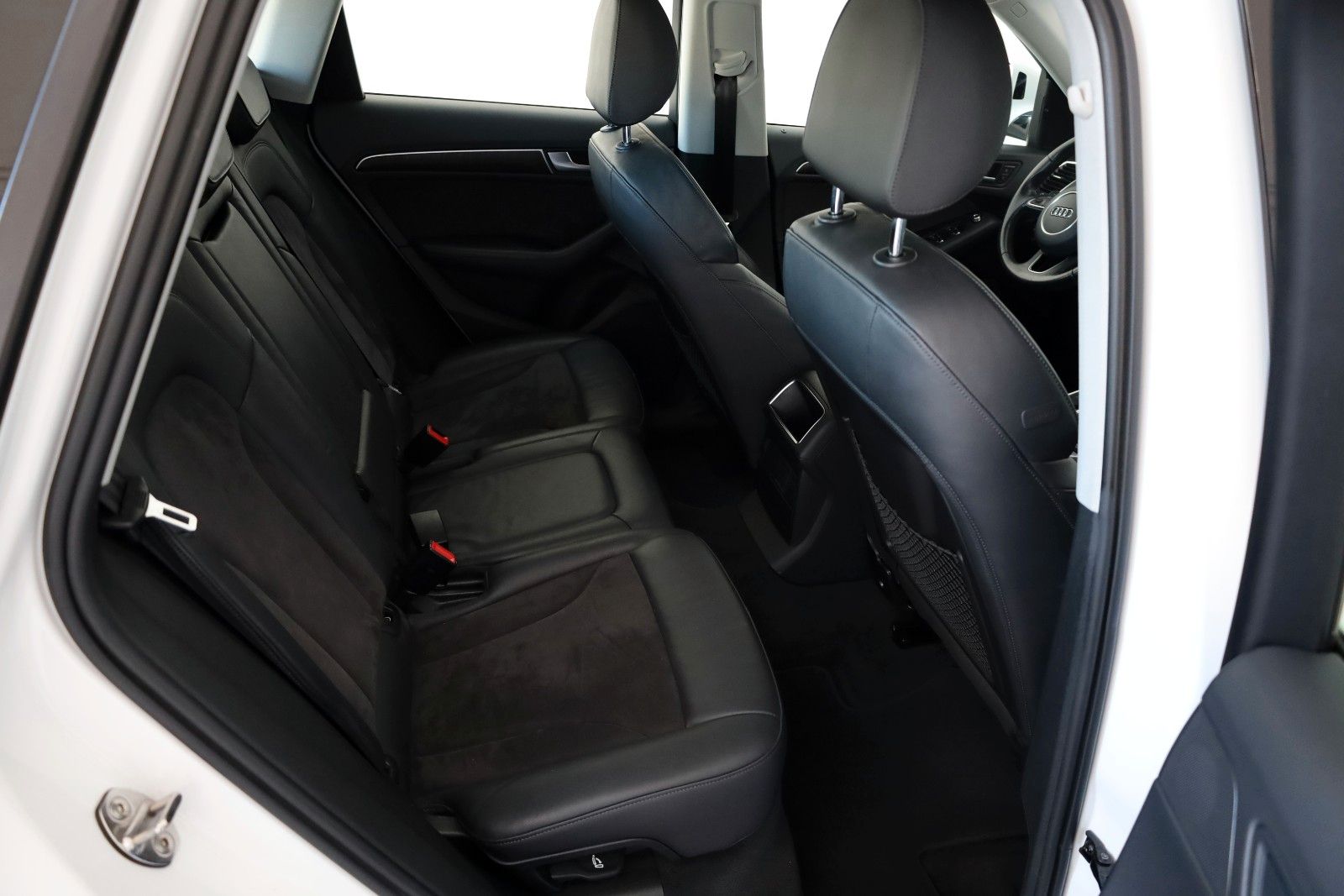 Fahrzeugabbildung Audi Q5 2.0 TDI quattro T.Leder,Navi,Xenon,Panorama