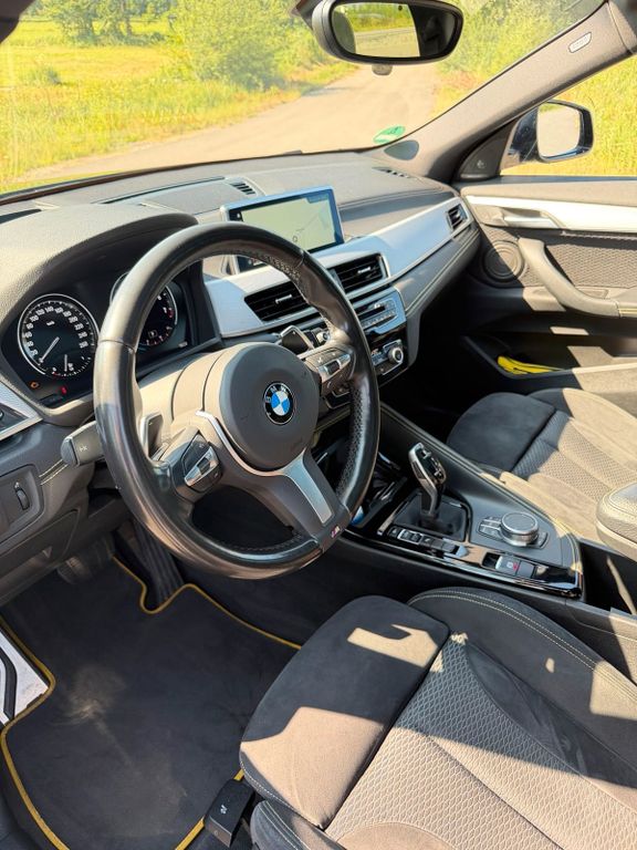 Image of BMW X2
