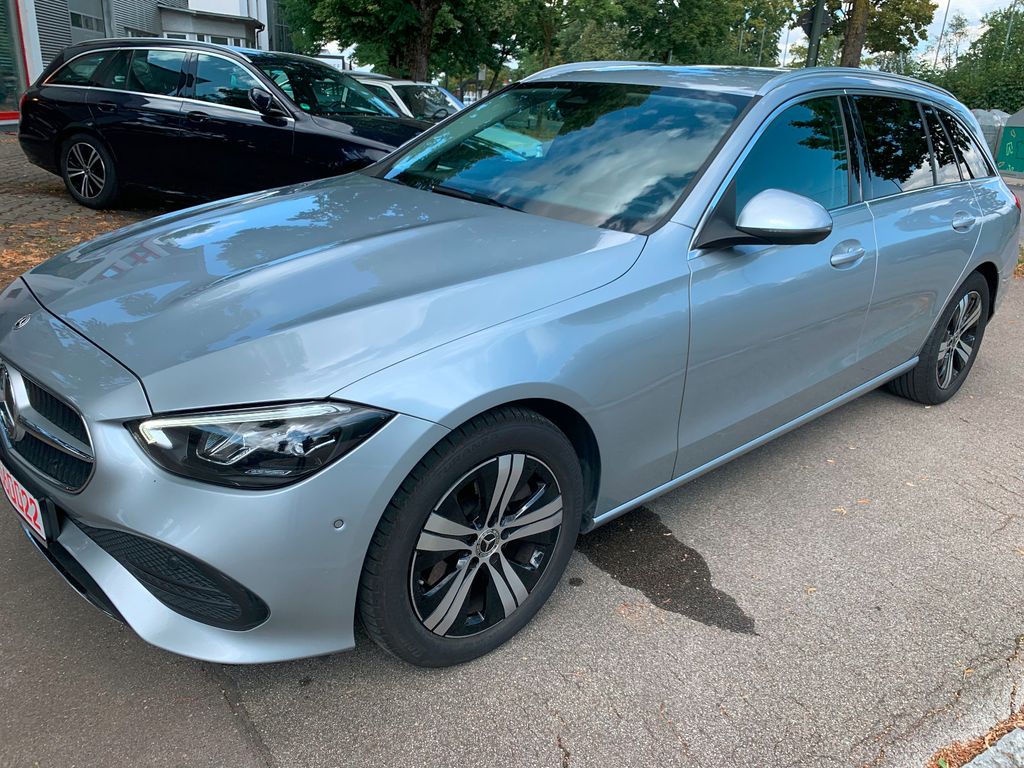 Image of Mercedes-Benz C 220