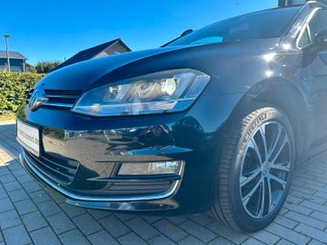 Volkswagen Golf - 4