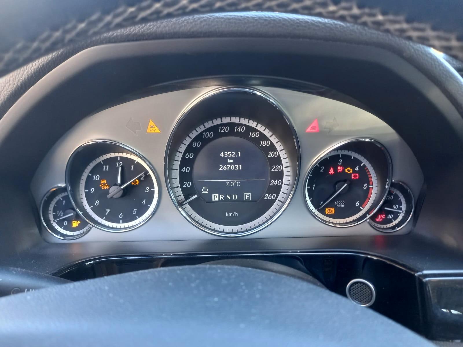 Mercedes-Benz E 220 CDI T BlueEFFICIENCY ELEGANCE ELEGANCE