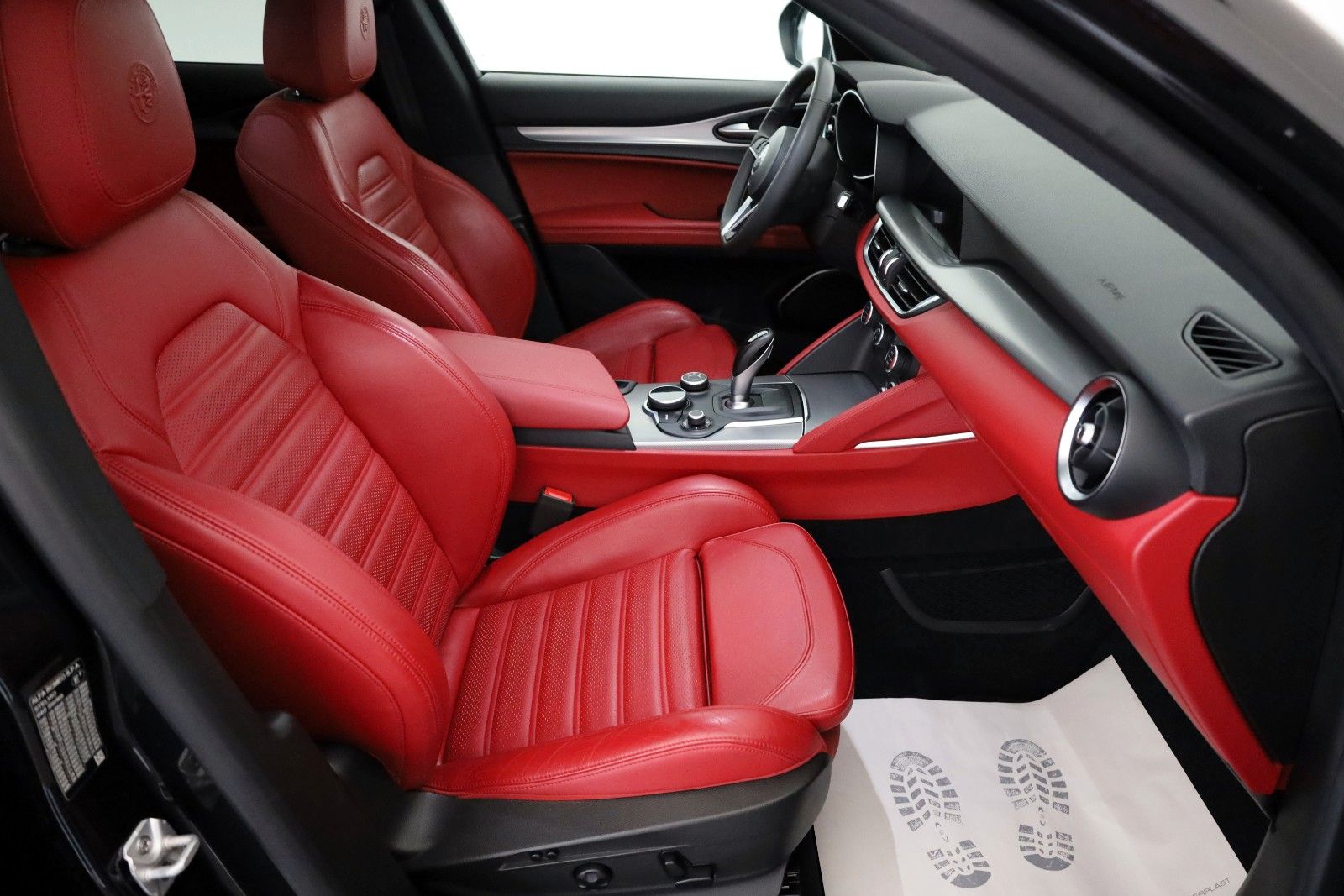 Fahrzeugabbildung Alfa Romeo Stelvio Super Q4 Leder,Navi,Xenon,ACC,Apple CarP