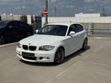 BMW 116i M-SPORTPAKET-TEMPOMAT-SHZ-PDC-Steuerk. ern. - BMW 116: 116i Sportpaket M