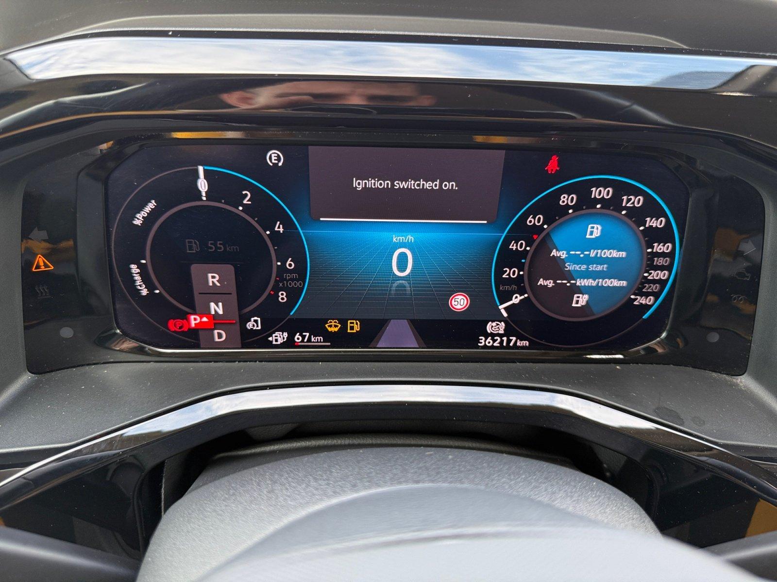 Volkswagen T7 Multivan 1.4 TSI eHybrid DSG lang 7Sitzer PDC