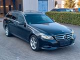 Mercedes-Benz E 350 BlueTec 4Matic Navi* Luftfederung* - Mercedes-Benz E 350 in Aachen