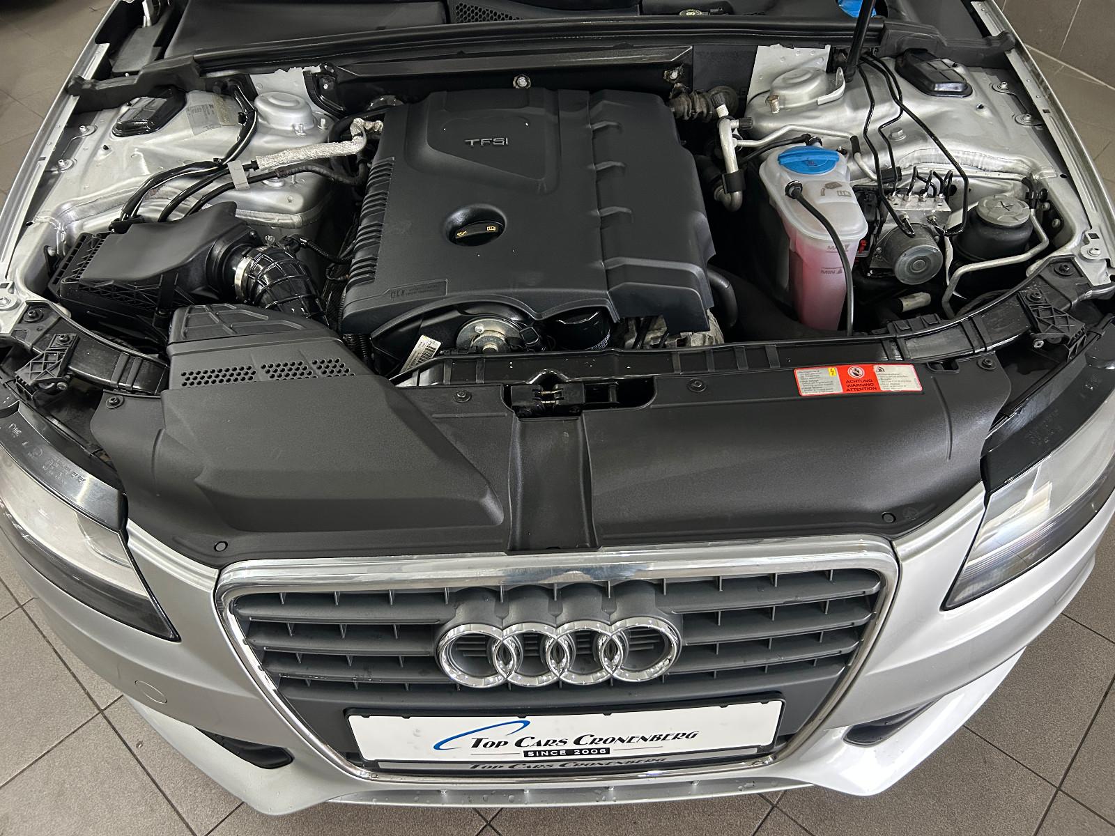 Audi A4 Limouine*1.Hand*Automatik*29TKM*Audi S-Heft*