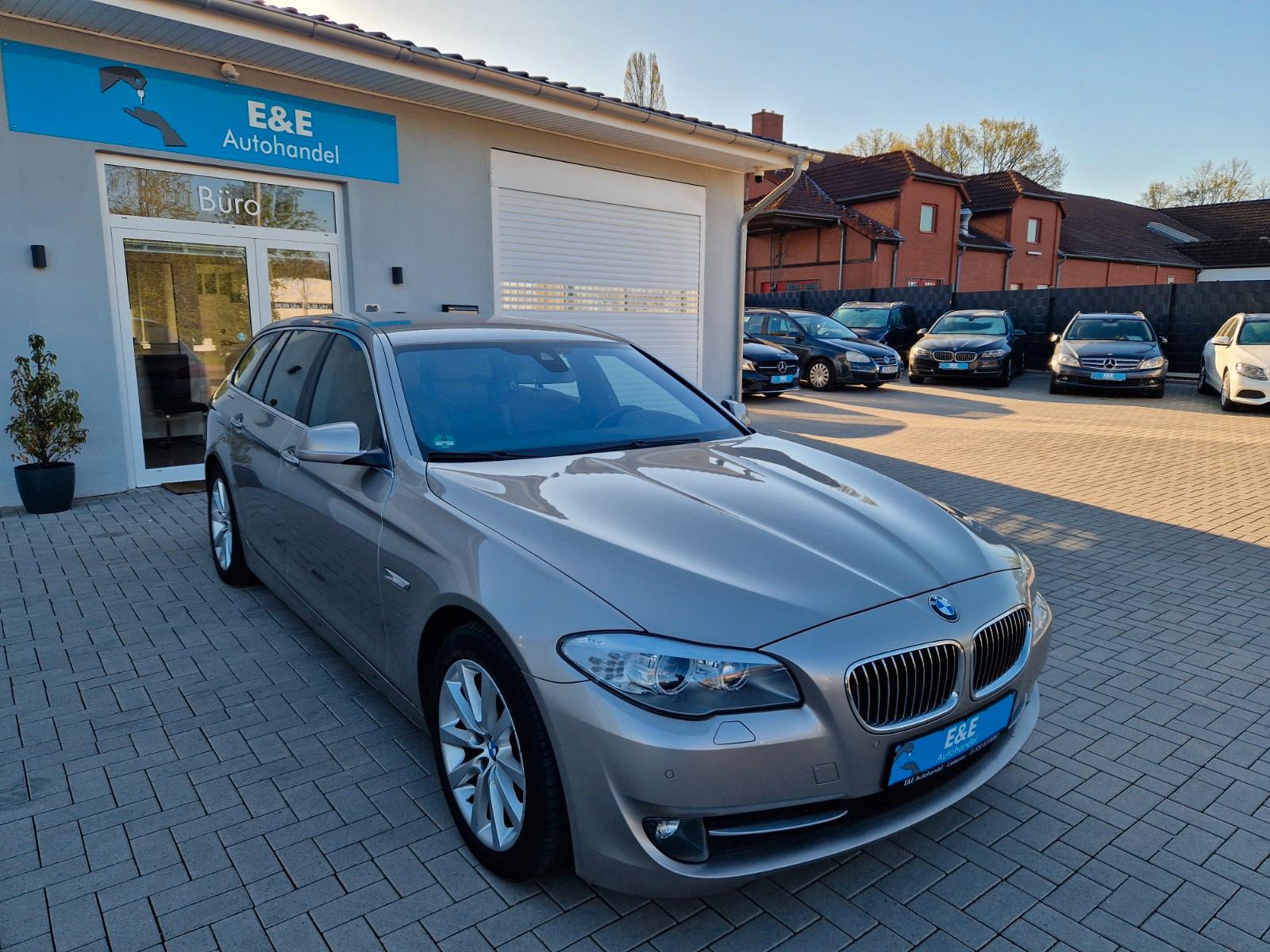 BMW 530 d xDrive+Automatik+Bi Xenon+Leder+AHK