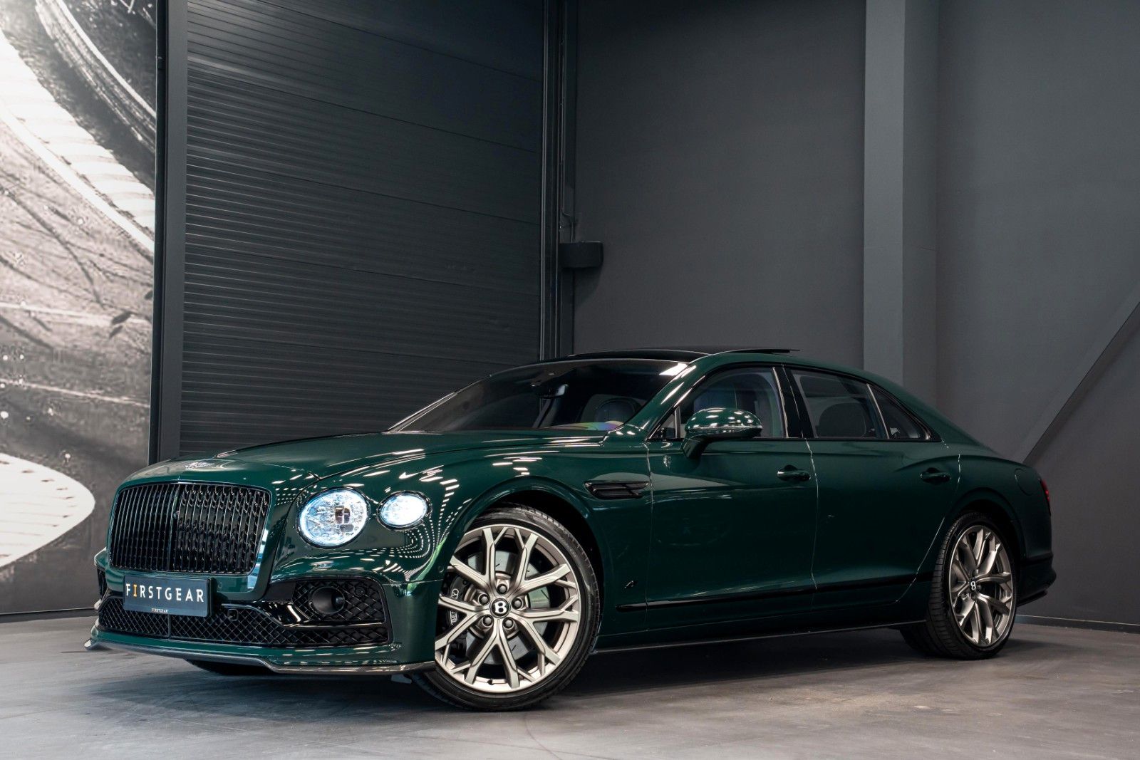 Bentley Flying Spur S Hybrid NIGHTVIS. NAIM MASSAGE