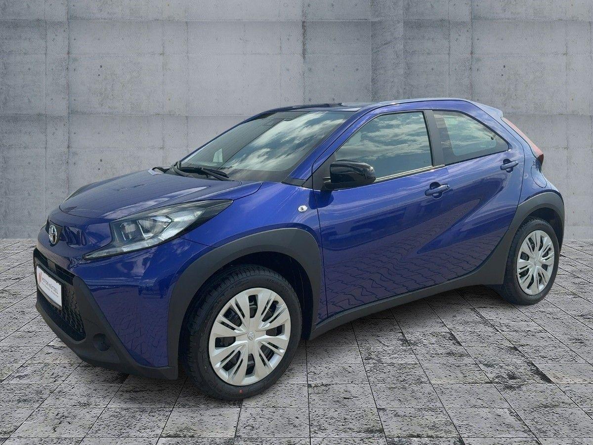 Toyota AYGO X 1.0 Business Edition