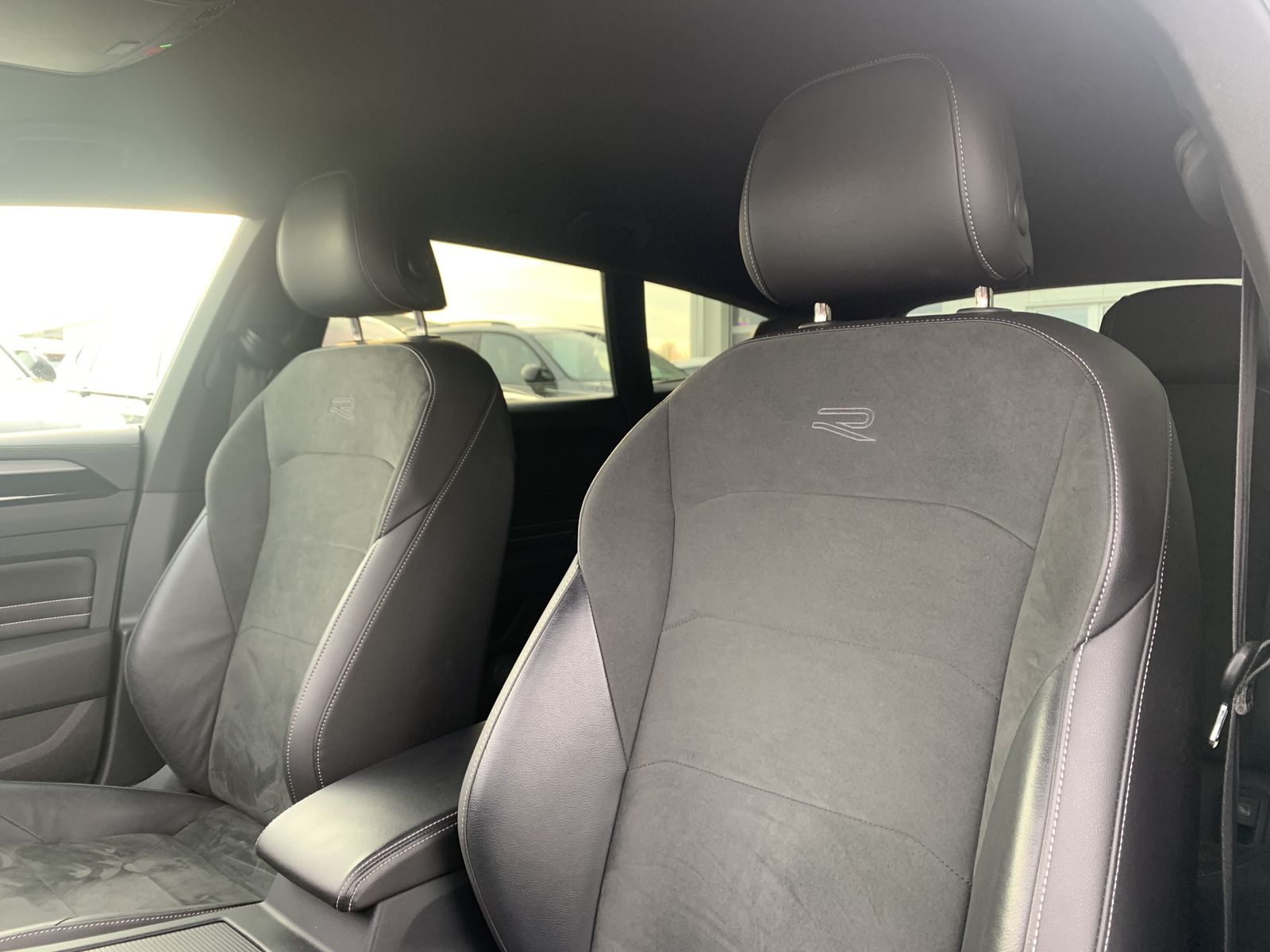 Fahrzeugabbildung Volkswagen Arteon Shooting Brake*2.0 TDI*R-Line*4M*LED*Cam*