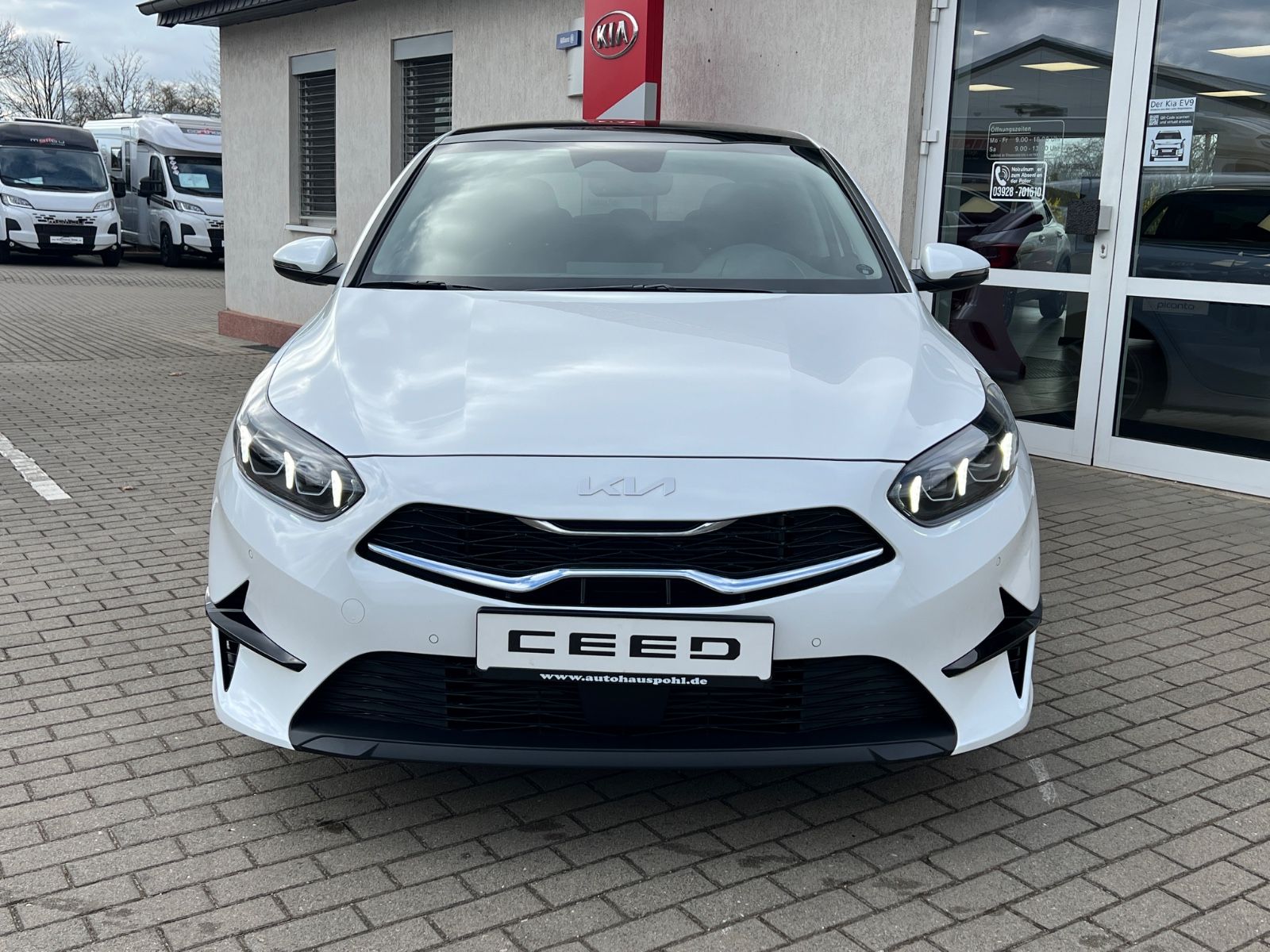 Fahrzeugabbildung Kia CEED 1.5T 140 DCT7 PLAT GD