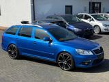 Skoda Octavia Combi RS-Sport-Xenon-T.Leder-1.Hand - Skoda Octavia aus 2012: RS