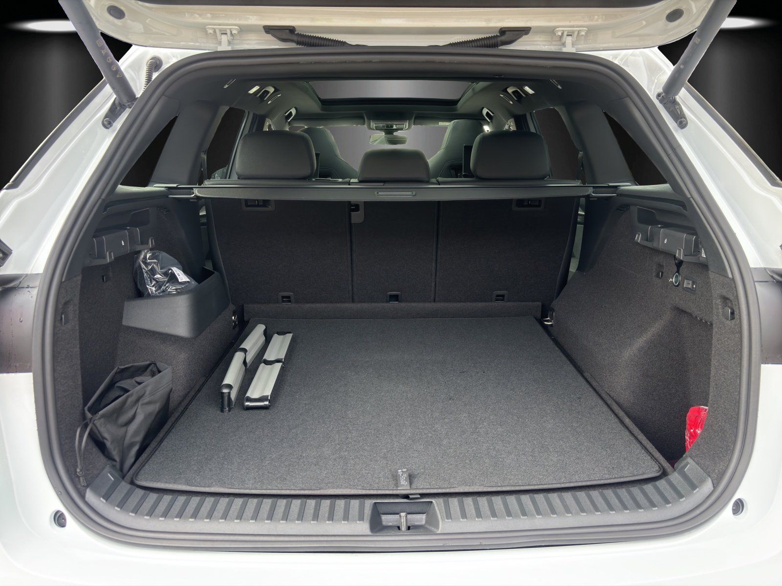 Fahrzeugabbildung SKODA Kodiaq Sportline 2,0 TDI 142 kW DSG 4x4 PANO/AHK