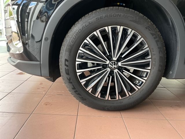 Fahrzeugabbildung Volkswagen Tiguan 1.5 eTSI DSG GOAL AHK NAVI GJR ACC