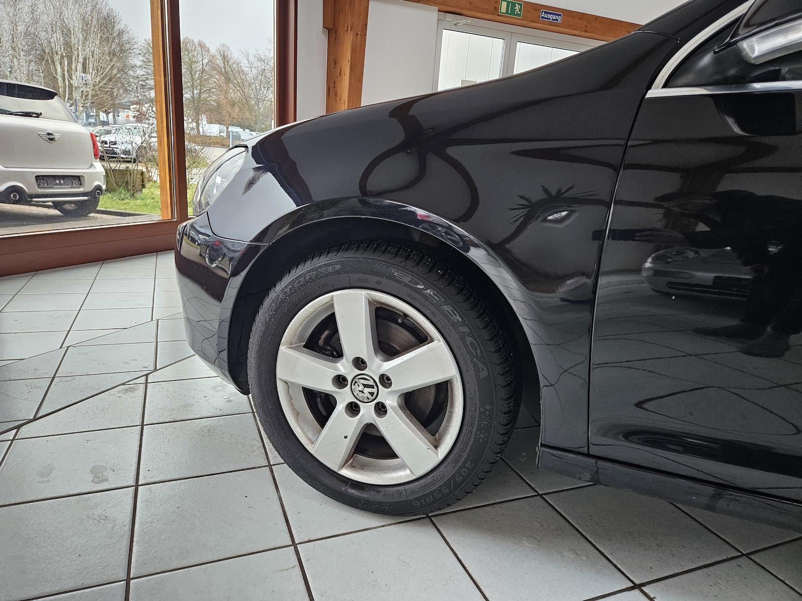 Volkswagen Golf 2011 — photo 6