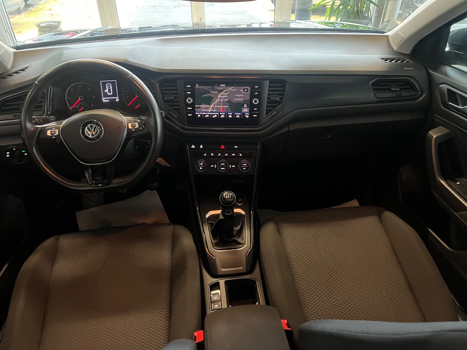 Fahrzeugabbildung Volkswagen T-Roc TDI *NAVI* CAR-PLAY *