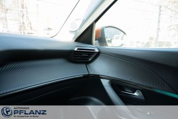 Peugeot 2008 - 8