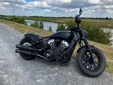 Indian Scout Bobber + Umbauten - INDIAN SCOUT BOBBER
