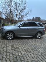 Mercedes-Benz ML 350 BlueTEC 4MATIC, AWD,Schiebedach, Navi, - : Geländewagen, Awd