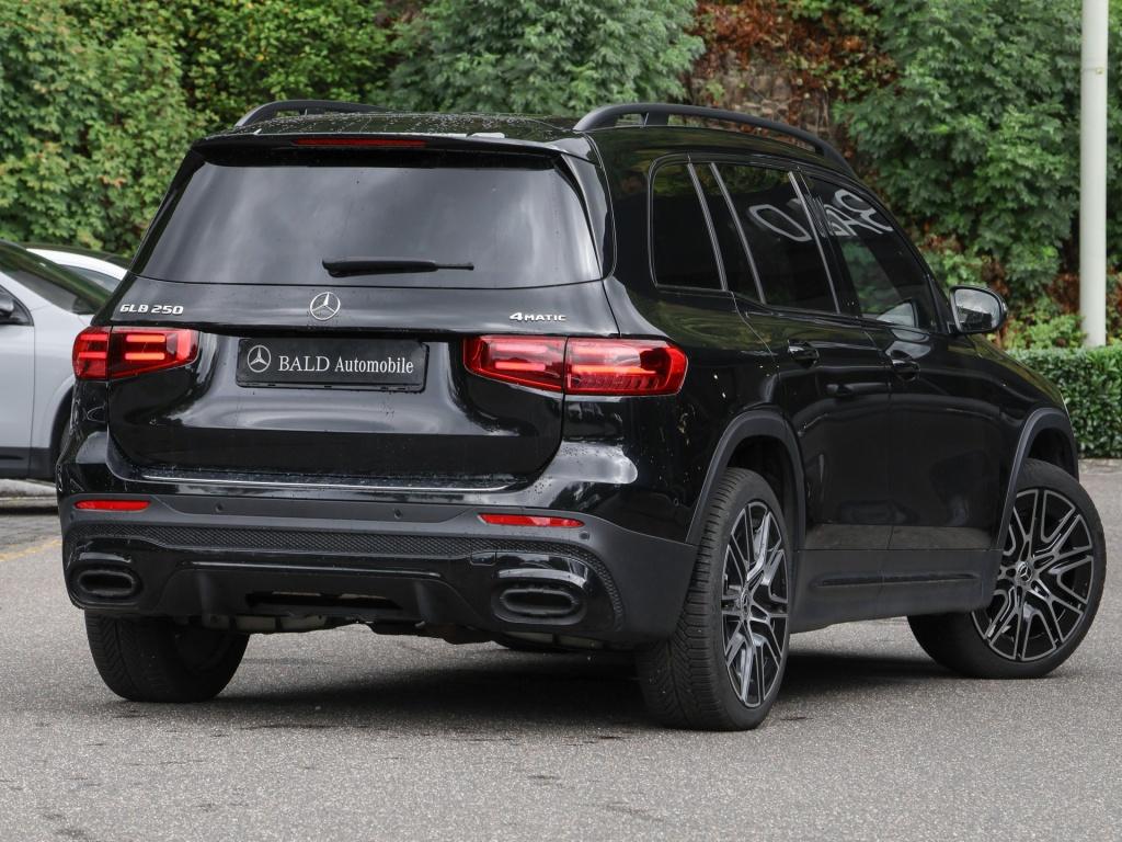 Mercedes-Benz GLB 250 4M AMG-Sport/Pano/AHK/360/Night/7Sitzer