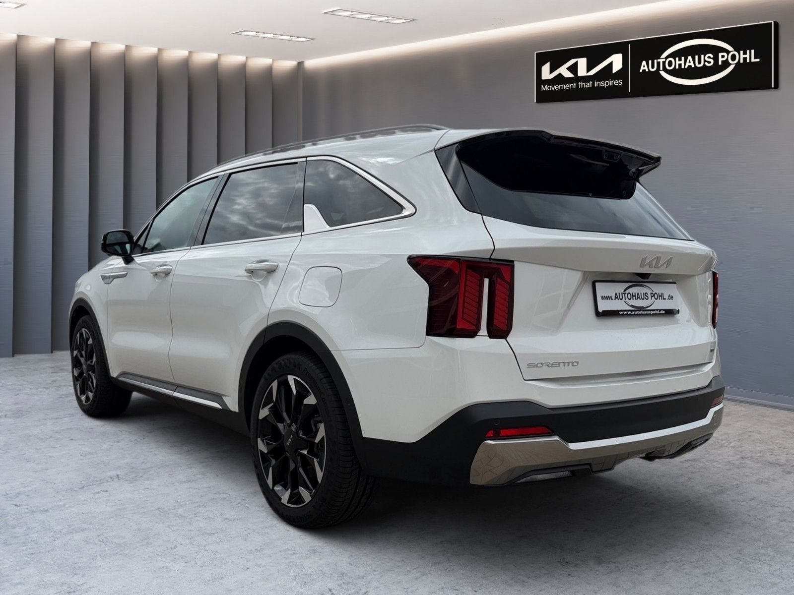 Fahrzeugabbildung Kia SORENTO 2.2D AWD DCT8 PLAT 7S NAPPA PREM