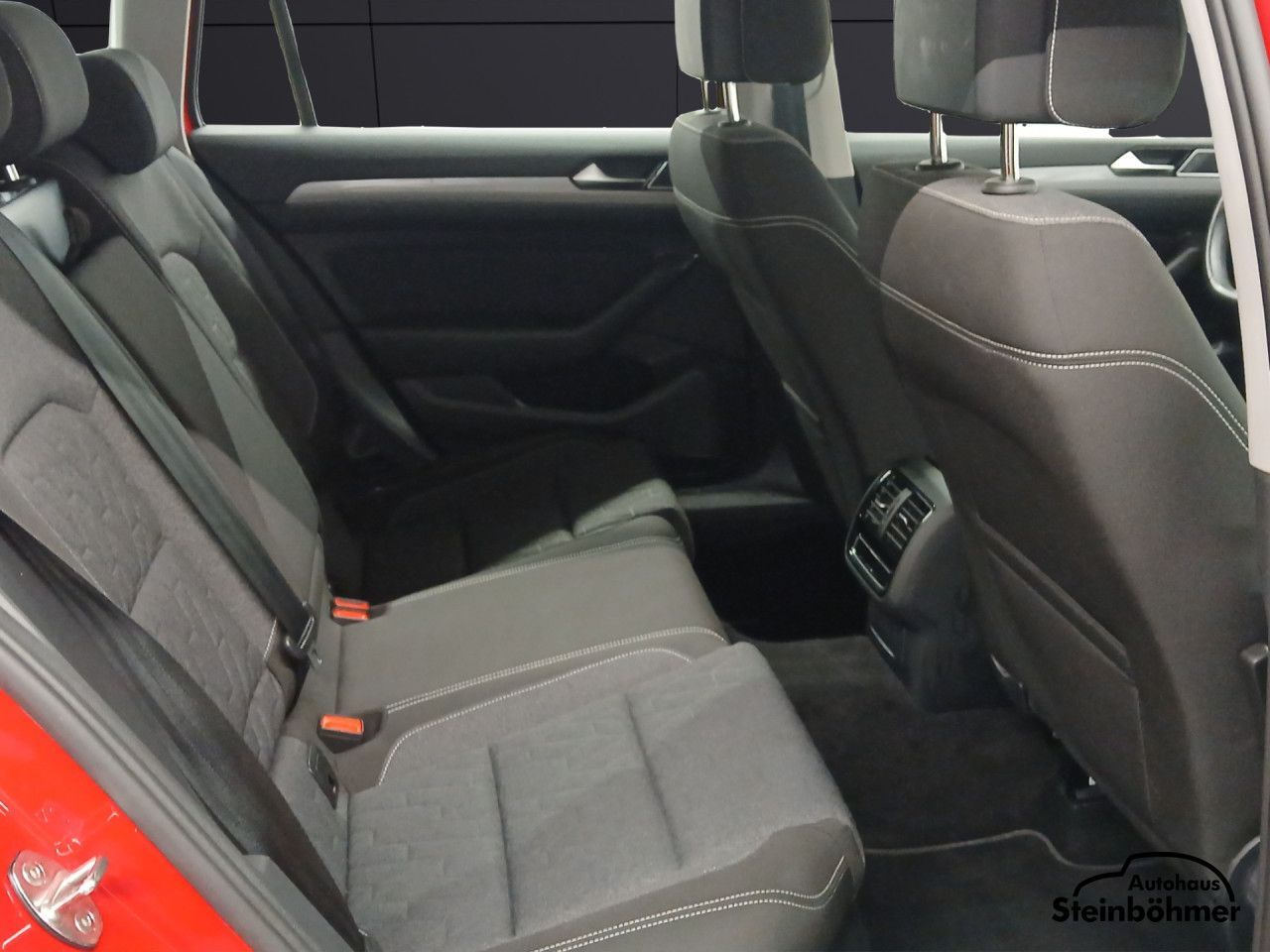 Volkswagen Passat Variant - Bild 14